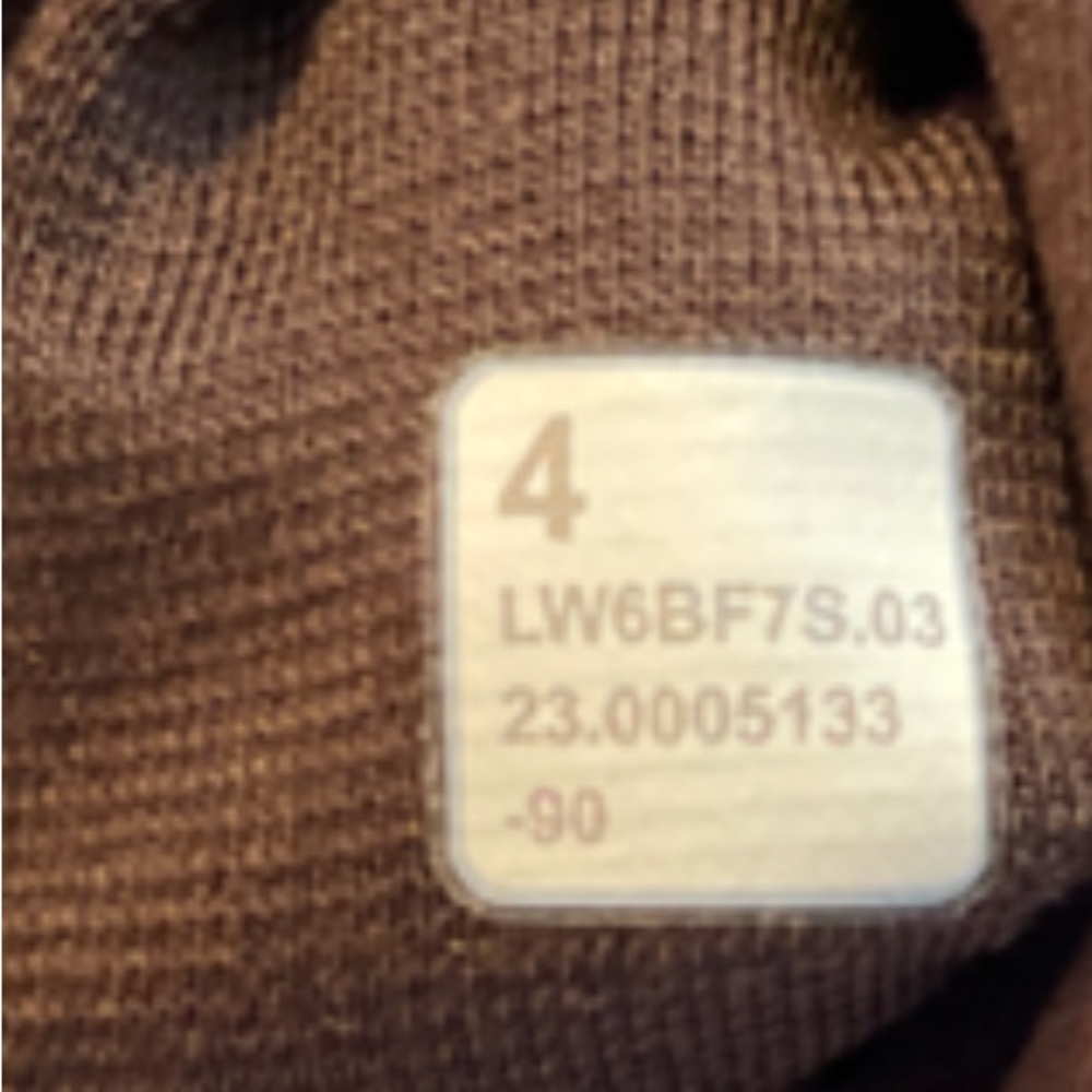 Lululemon Wunder Train High-Rise
Crop 21"
Espresso

- Like New - Picture 7 of 9